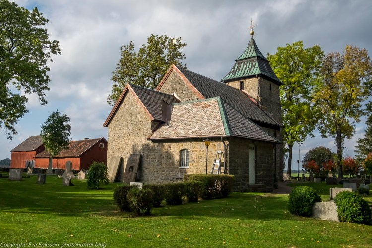 Lindärva kyrka