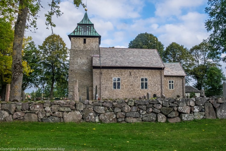 Lindärva kyrka