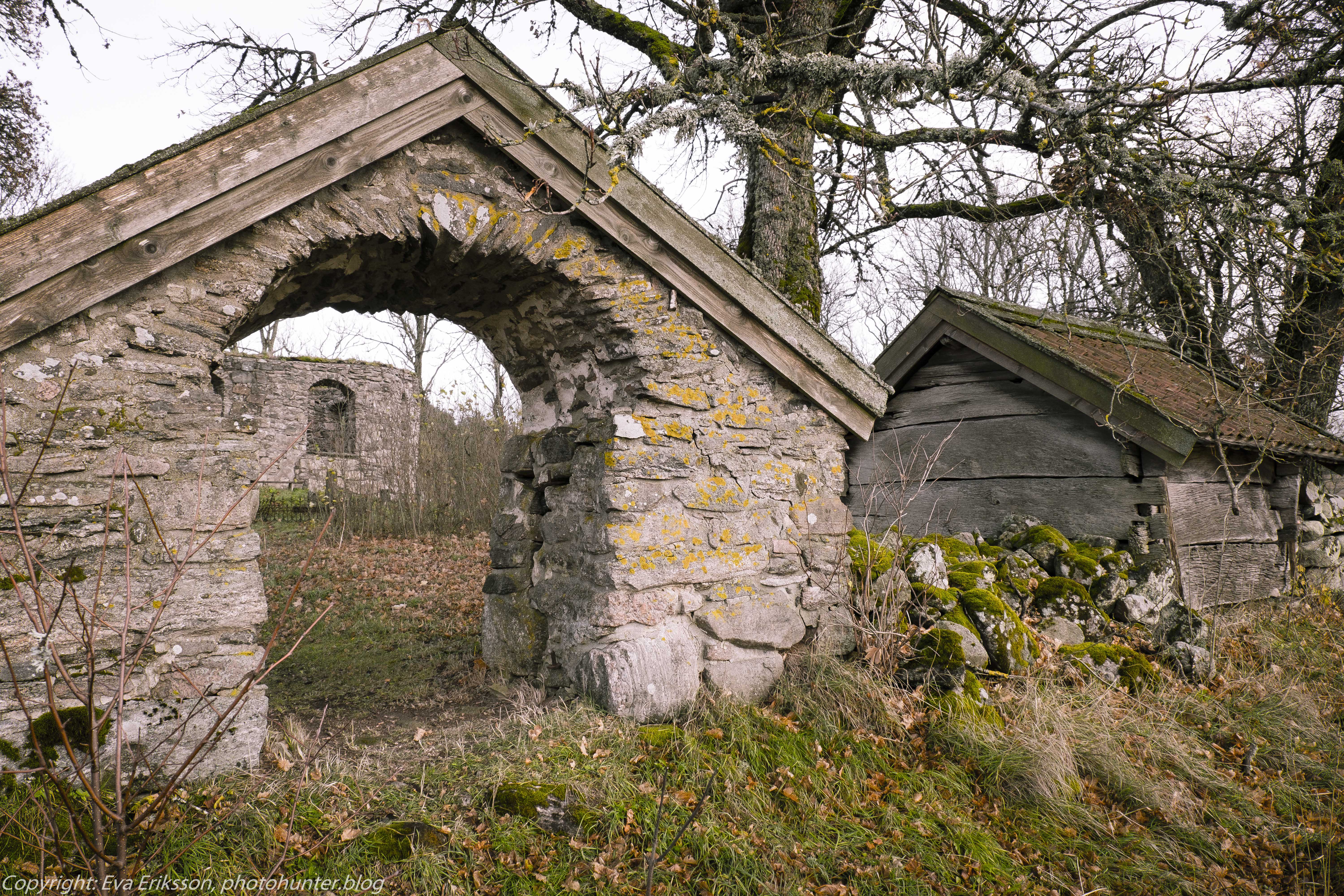 Södra Härene kyrkoruin