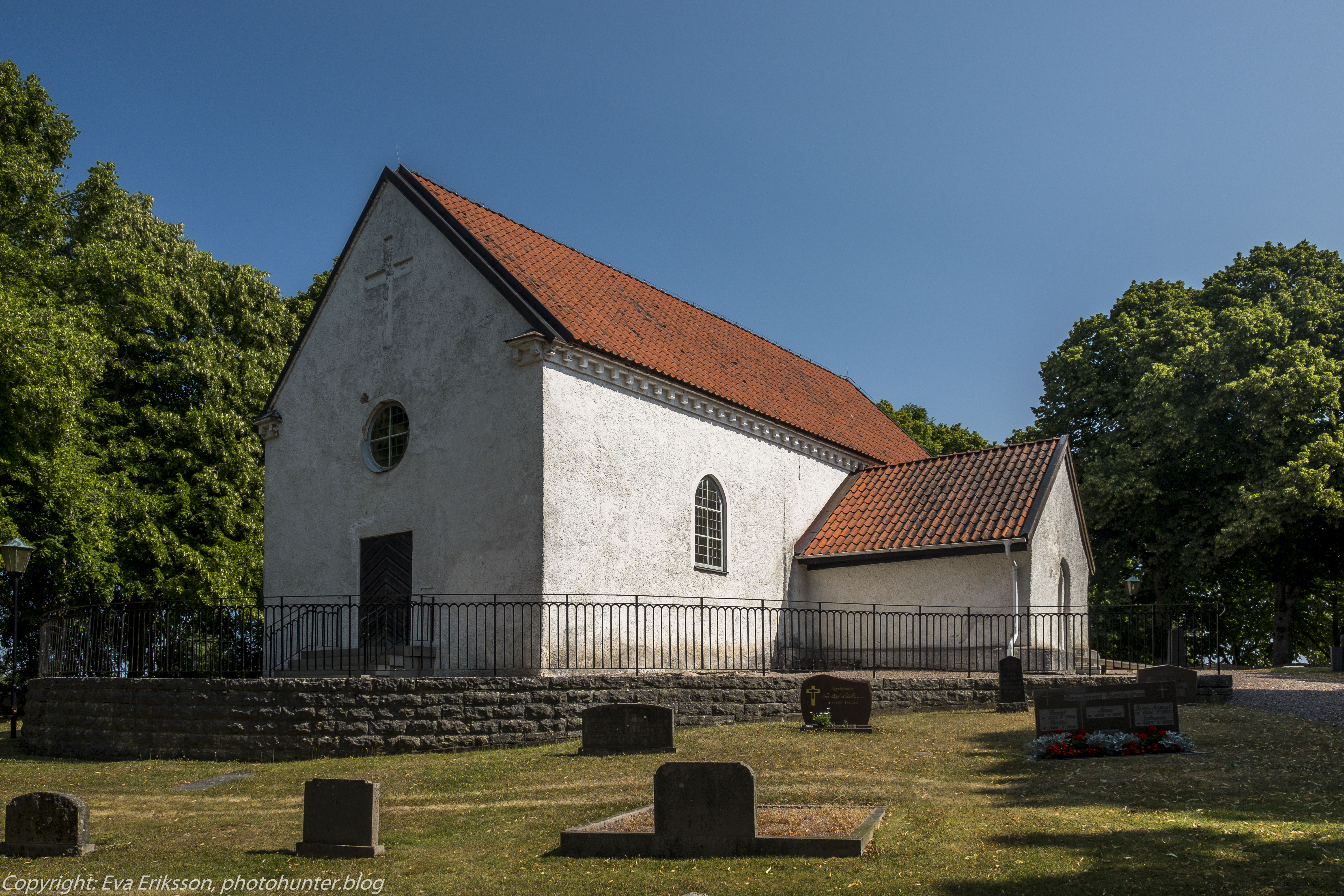 Kållands-Åsaka kyrka