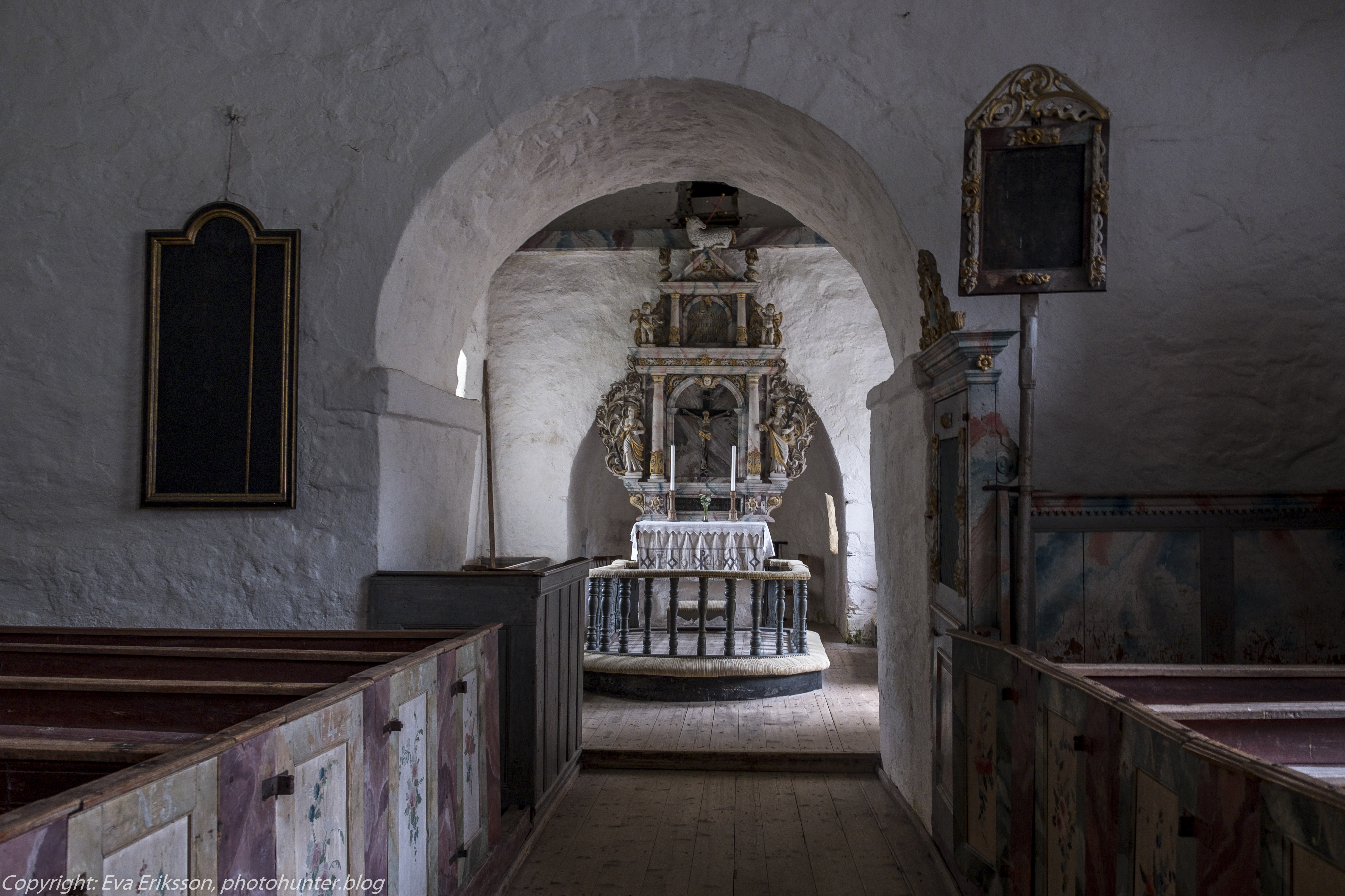 Bokenäs gamla kyrka