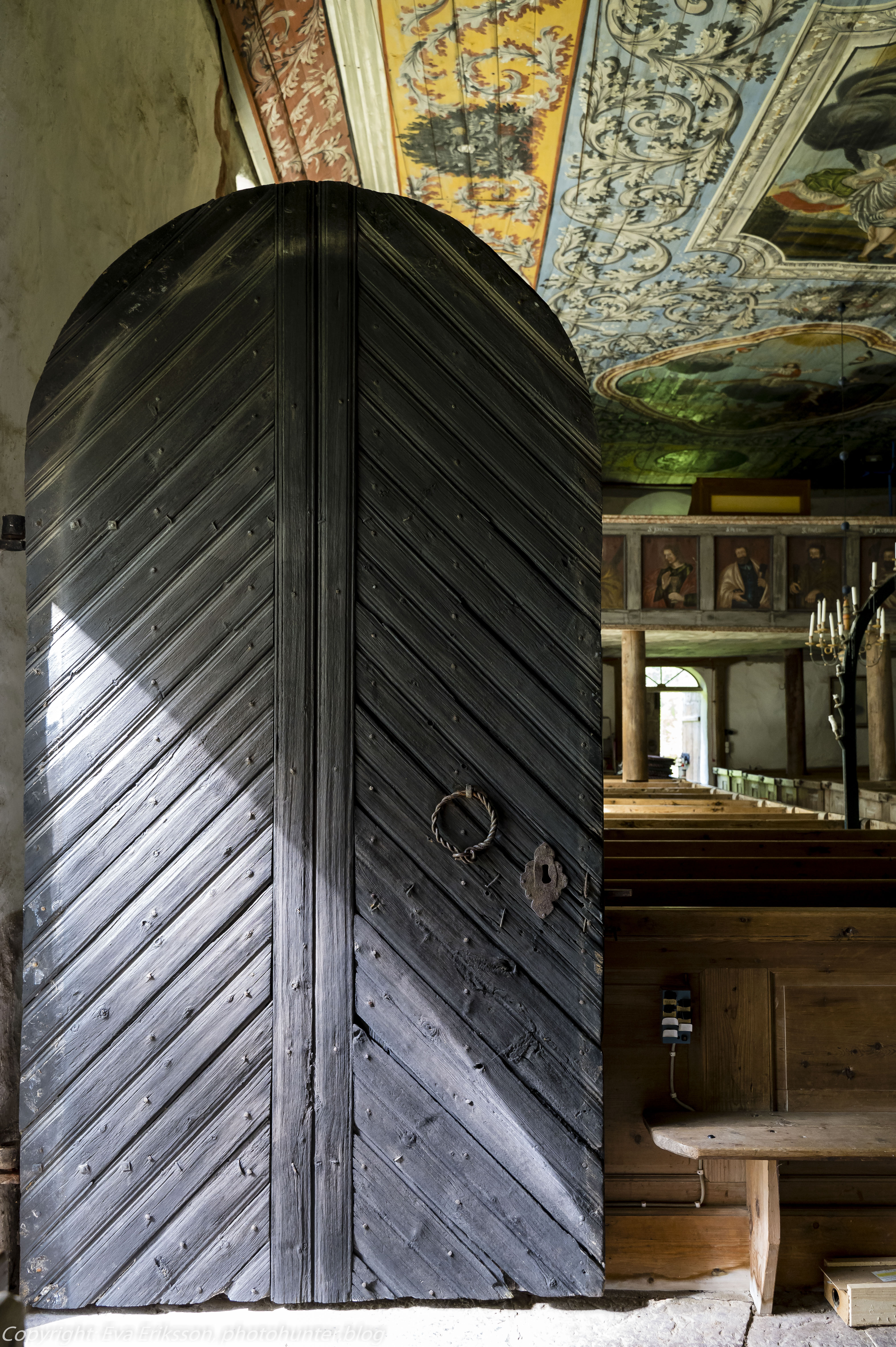 Sundals Ryrs gamla kyrka