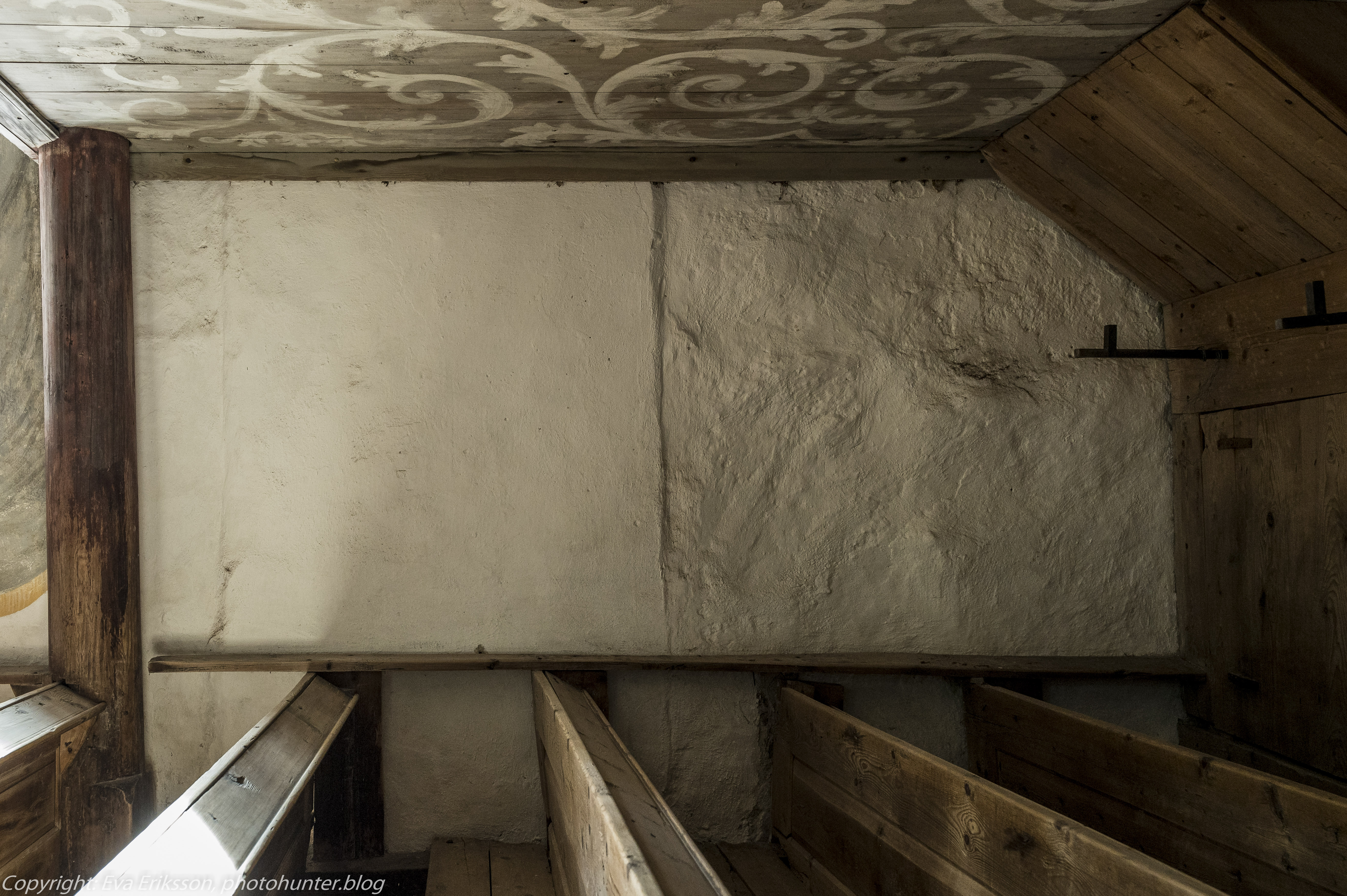 Sundals Ryrs gamla kyrka