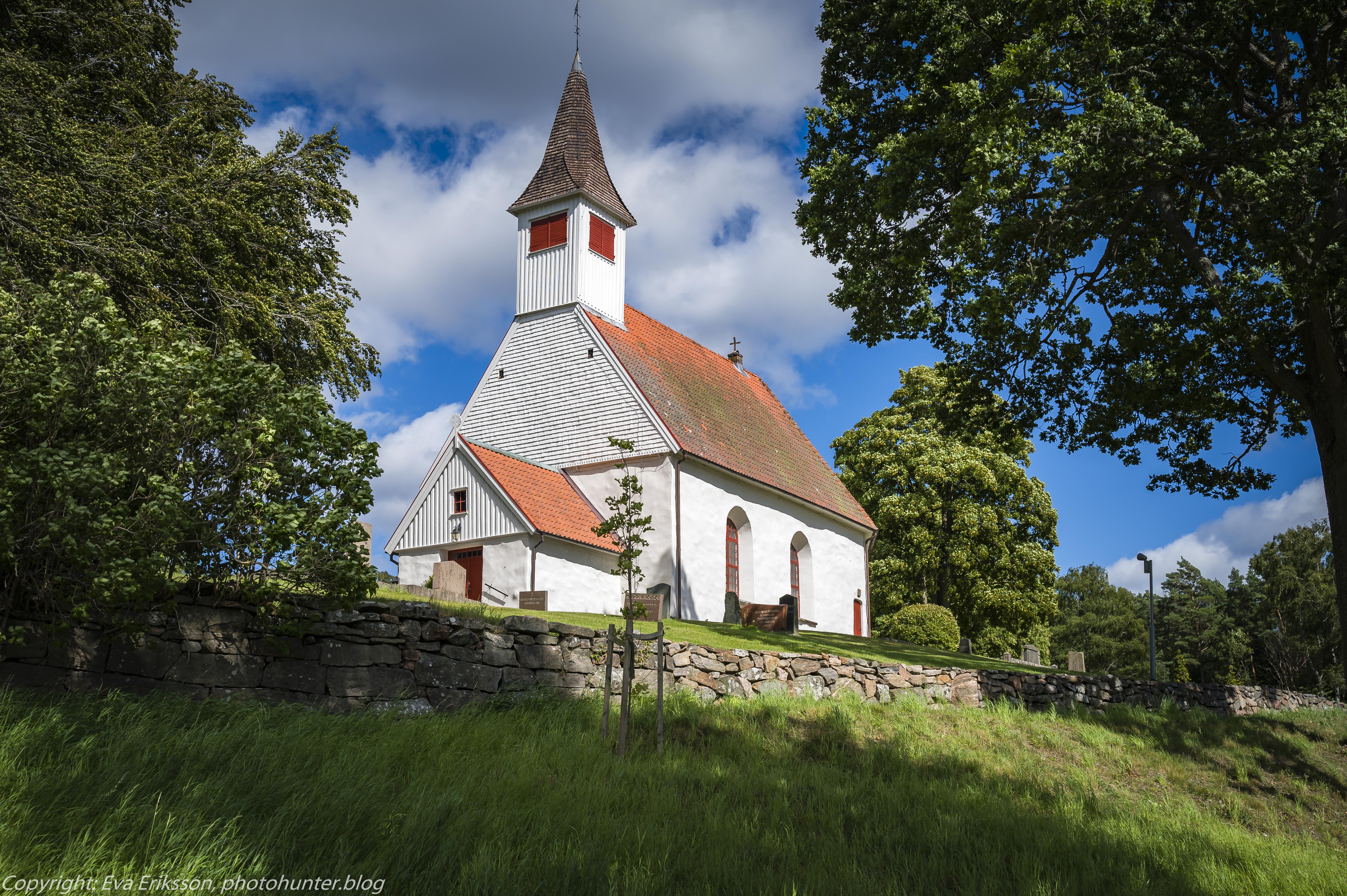 Hols kyrka