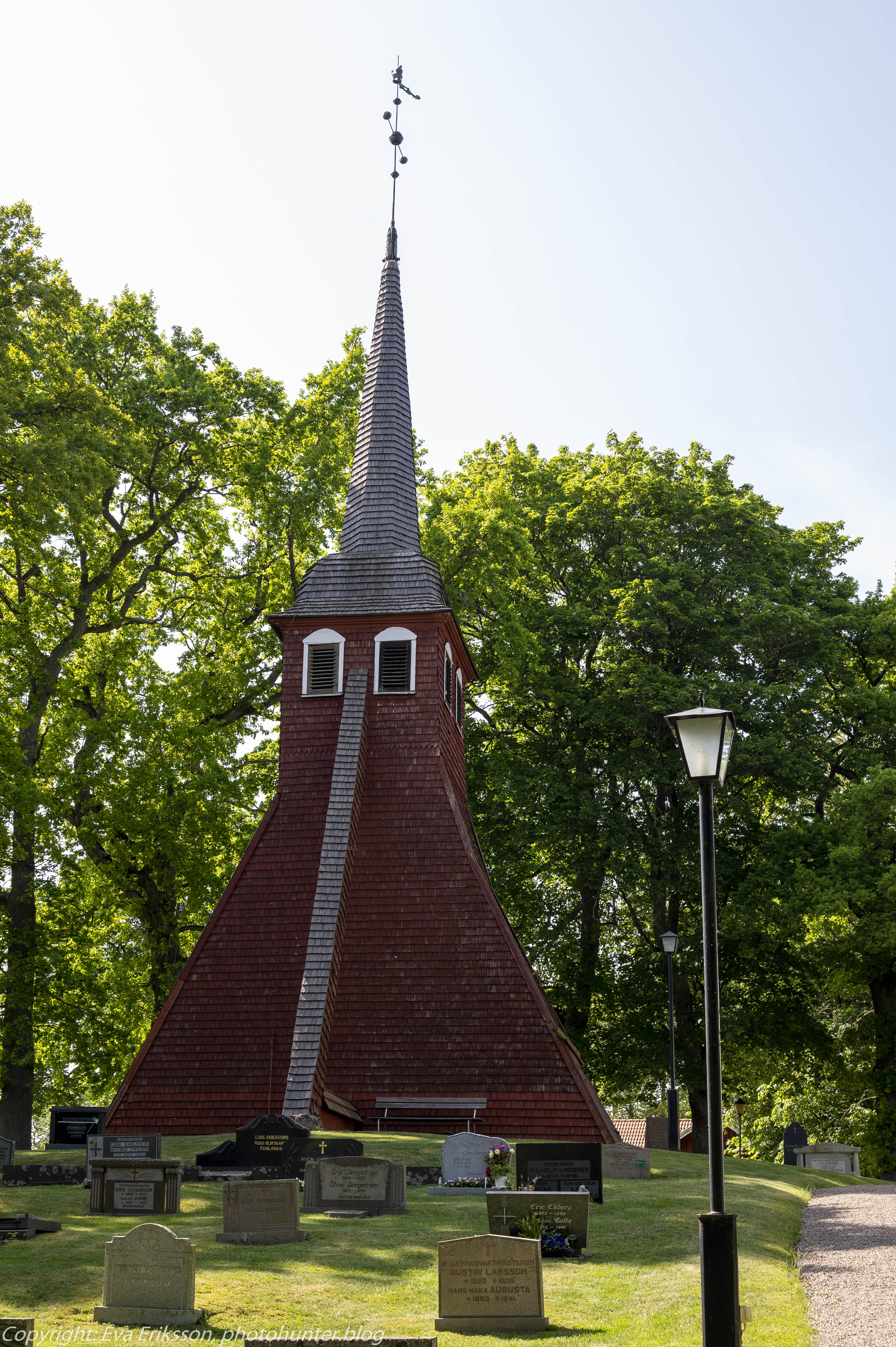 Tidavads kyrka