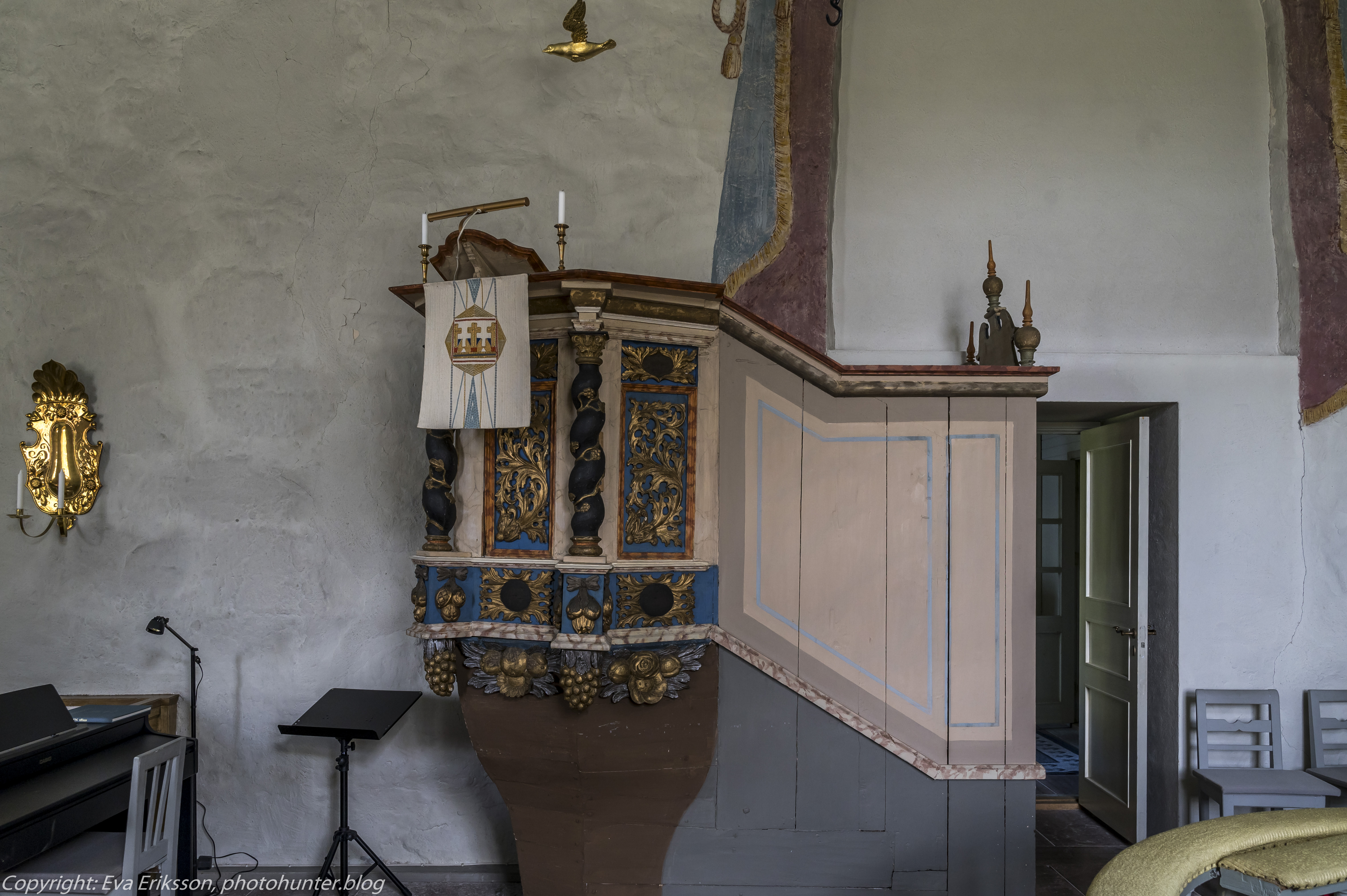 Predikstolen i Lavads kyrka