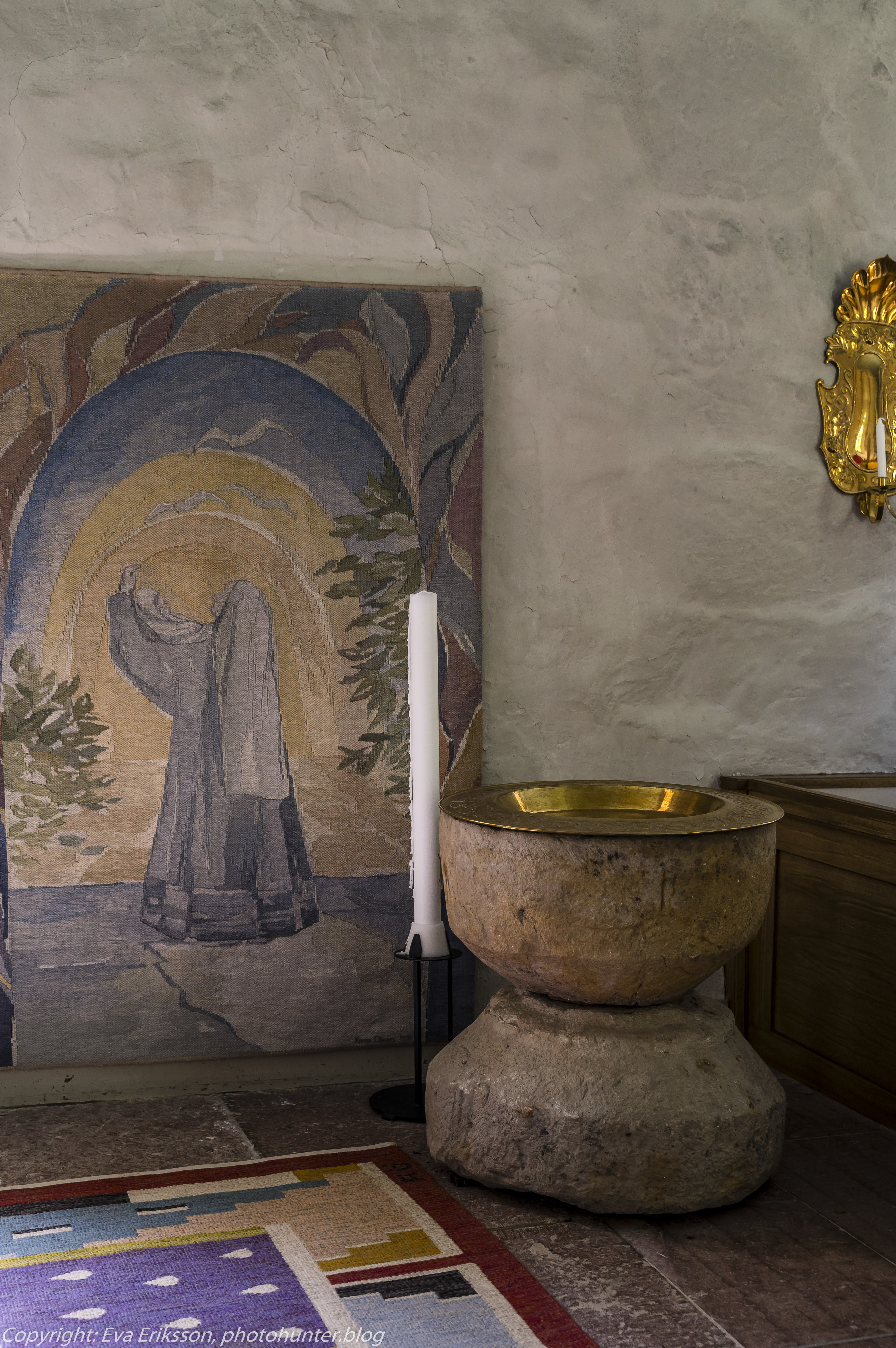 dopfunten i Lavads kyrka